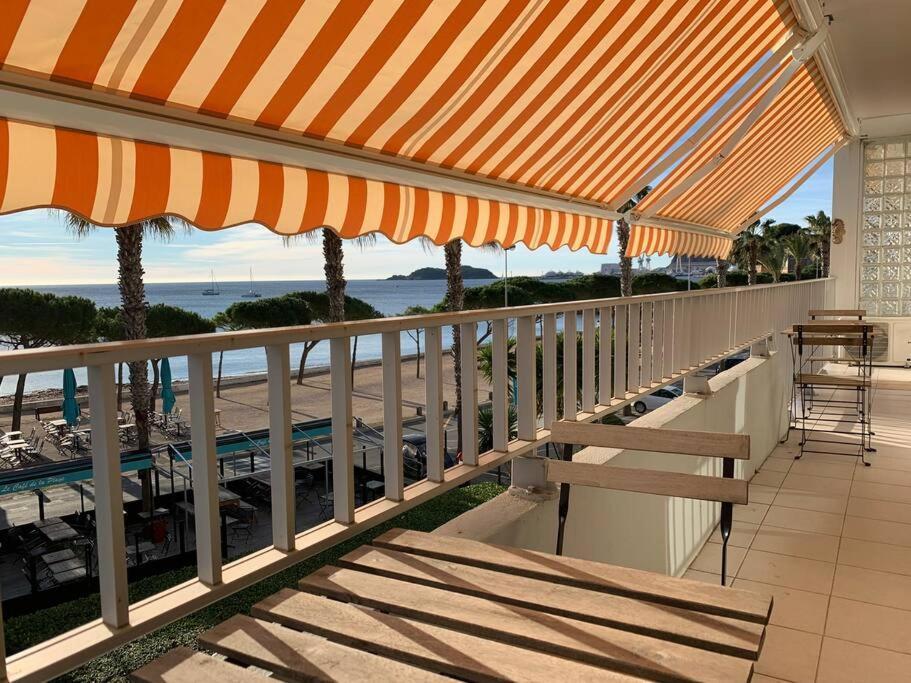 T3 Sur La Plage Vue Feerique Mer,Wifi, Parking Inclus , Clim La Ciotat Dış mekan fotoğraf